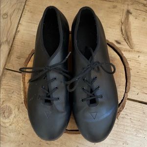 Black tap shoes